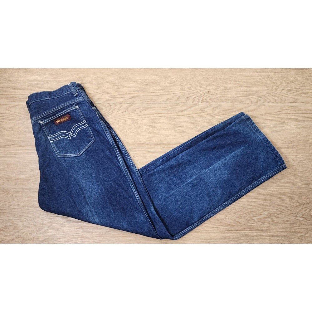 Vintage Wrangler Jeans 32x31 Denim Blue USA Made Cowboy Pants Tag 34 Distressed